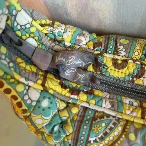 Vintage Vera Bradley Lemon Parfait Quilted Small Shoulder Bag Paisley Pockets - Picture 4 of 8